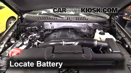 2015 Ford Expedition Platinum 3.5L V6 Turbo Batterie Changement